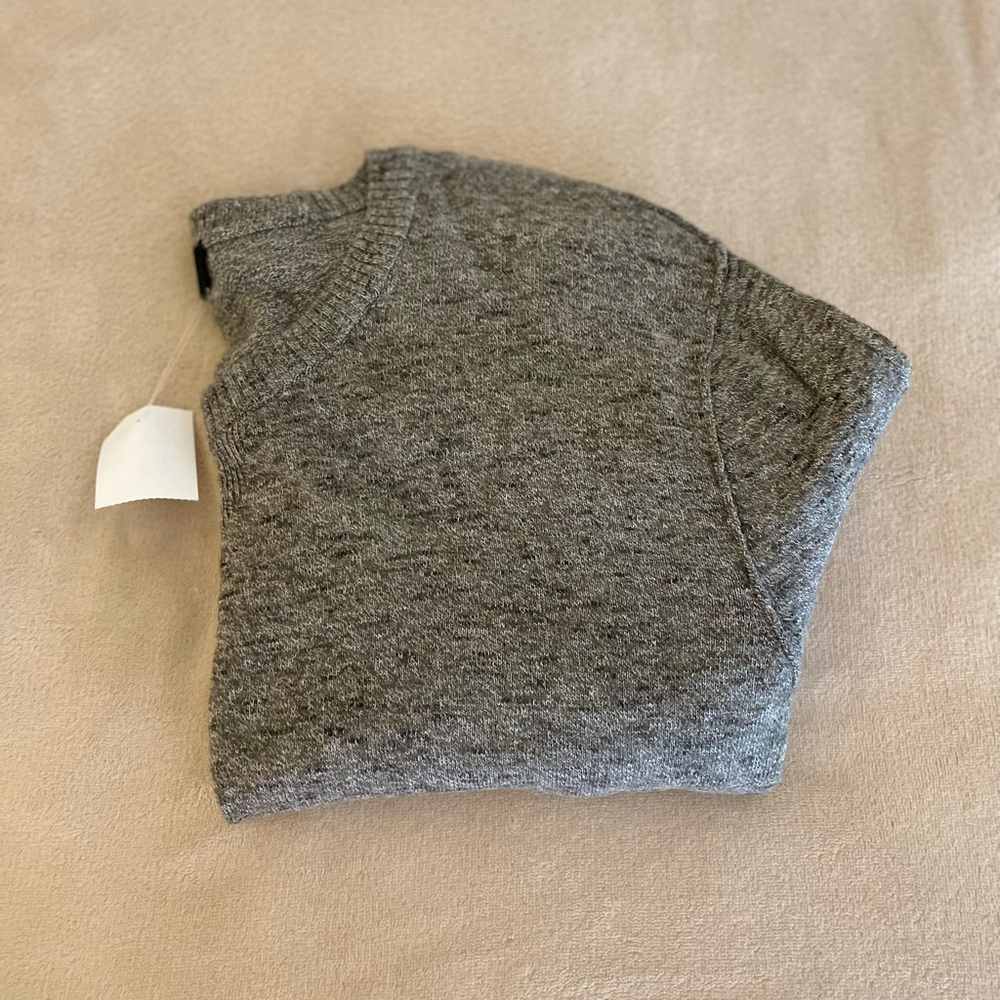 Express Crewneck Sweater - Size L - Picture 12 of 13